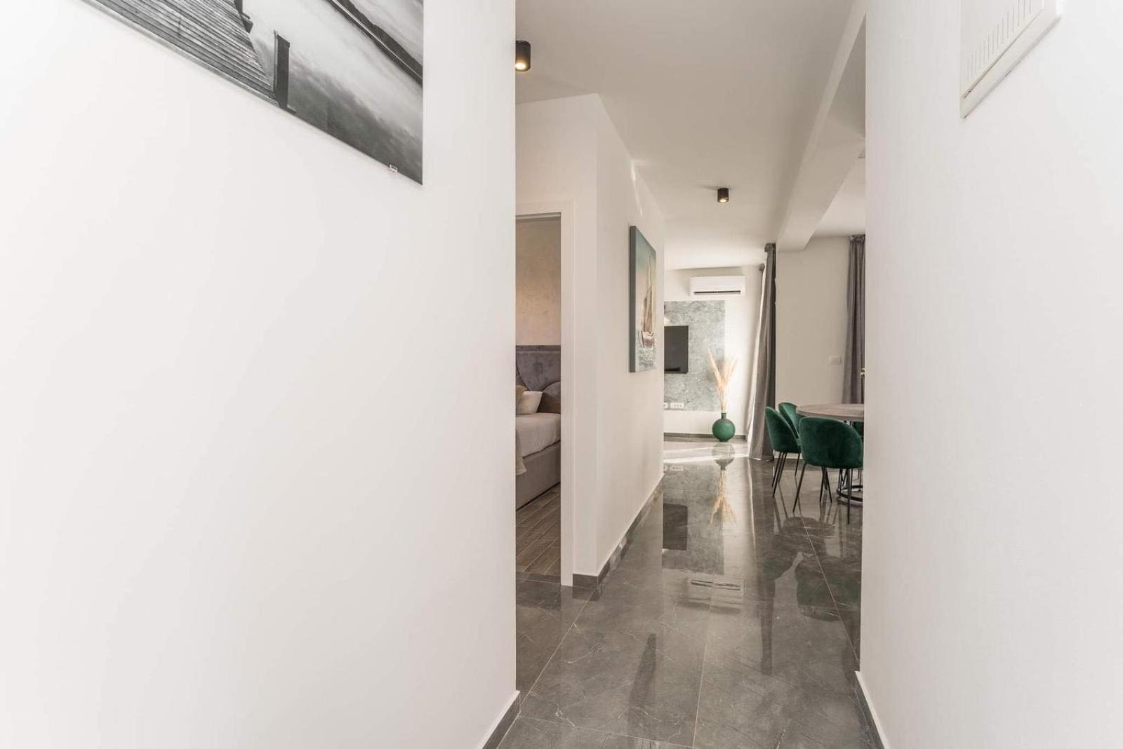 Luxury D Apartment Bibinje