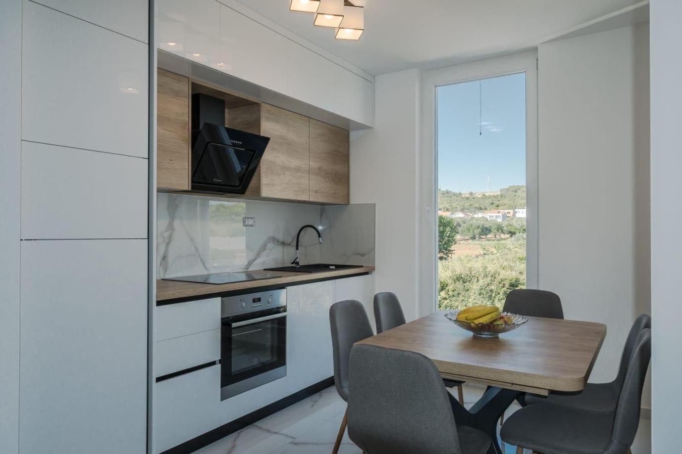 Luxury D Apartment Bibinje